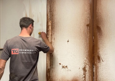 Kozijnen maken in pand d'Olde Melkfabriek Terwolde